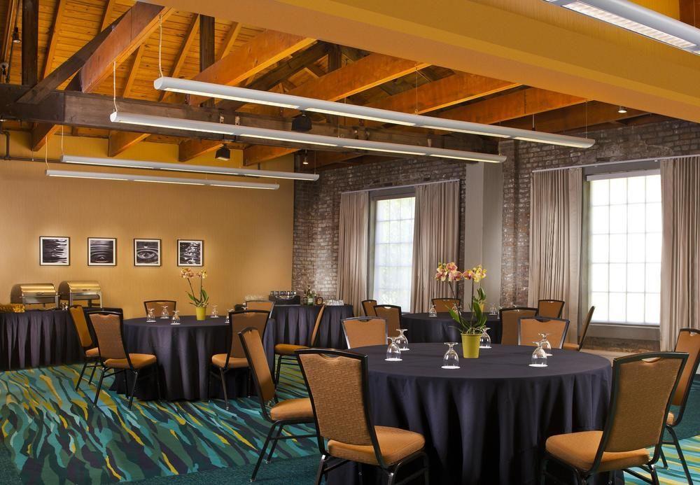 Springhill Suites By Marriott New Orleans Warehouse Arts District Экстерьер фото