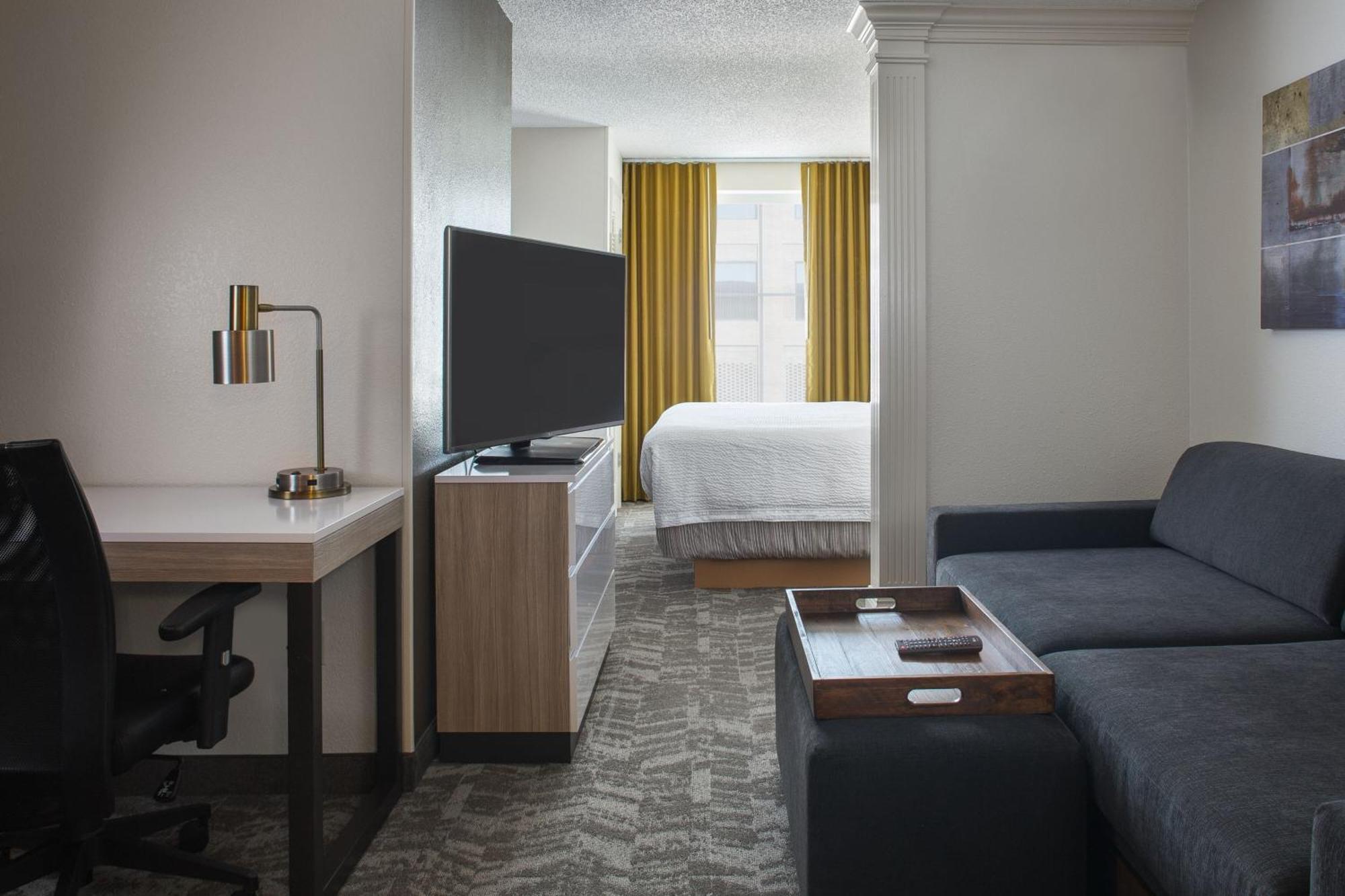 Springhill Suites By Marriott New Orleans Warehouse Arts District Экстерьер фото