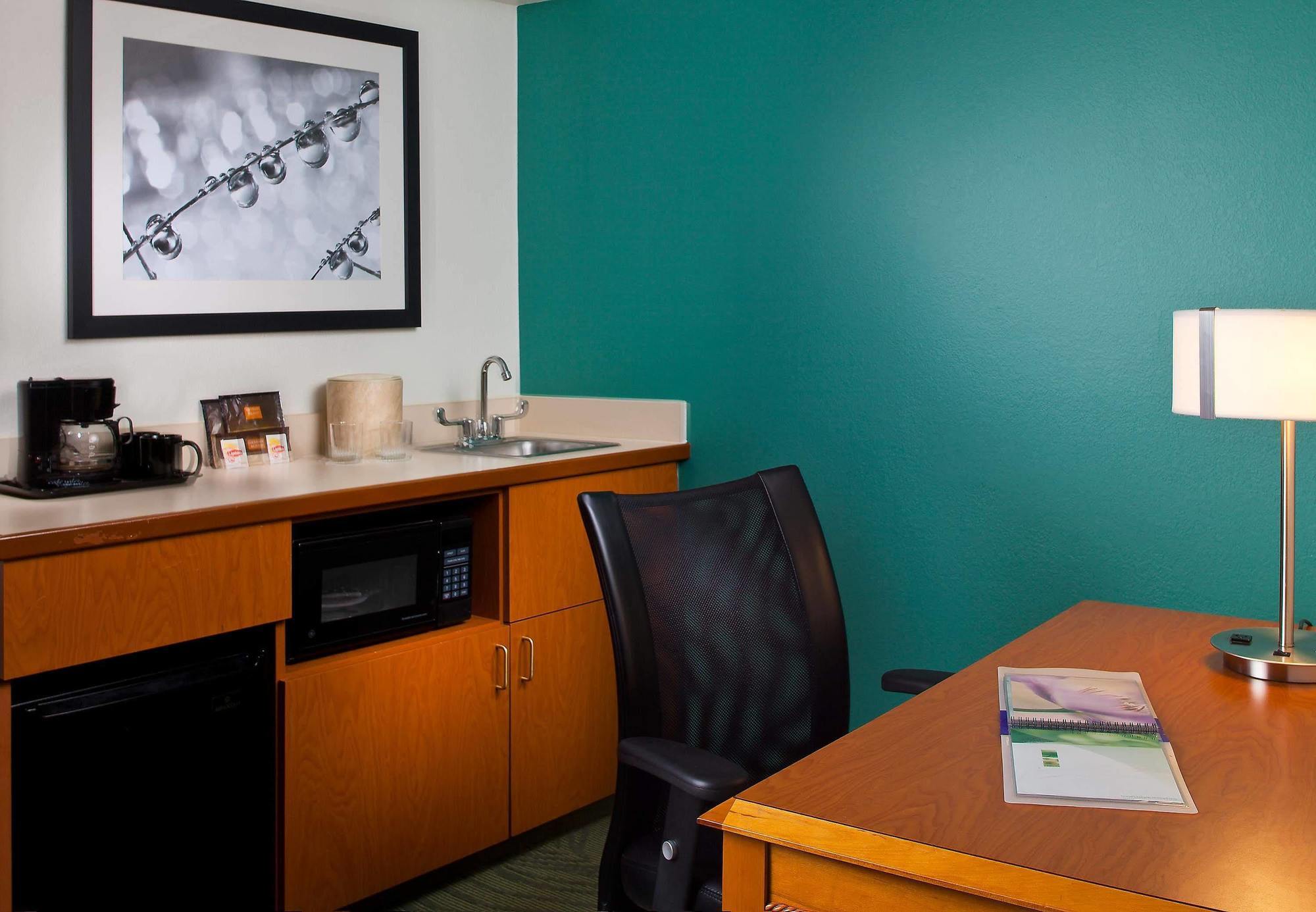 Springhill Suites By Marriott New Orleans Warehouse Arts District Экстерьер фото